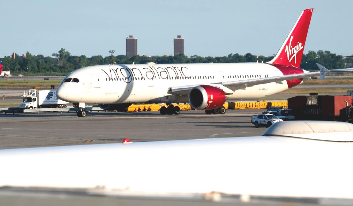 İngiltere’den Hindistan’a giden uçak Diyarbakır’a acil iniş yaptı