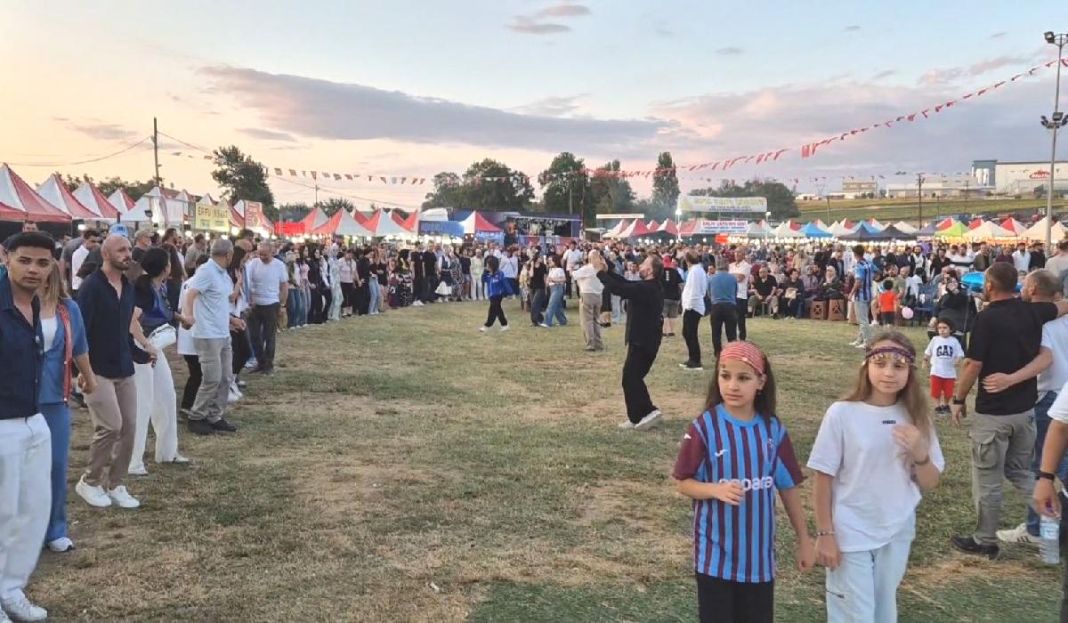 Tekirdağ’da 1 kilometrelik horon kuyruğu oluşturuldu