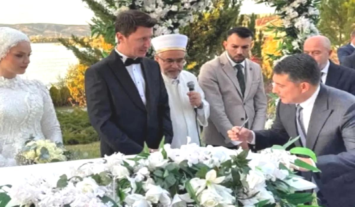Cumhurbaşkanlığı Özel Kalem Müdürü Hasan Doğan, Faruk Alagas’ın nikah törenine katıldı