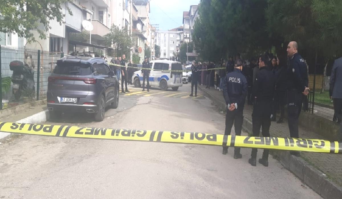 Tartıştığı eşini bıçaklayarak öldürdü