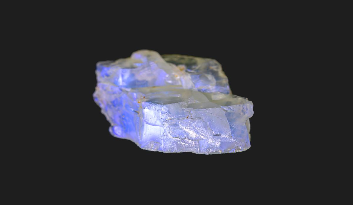 Bilim insanları Ay taşını açtı, içinden milyarlarca yıllık sır çıktı