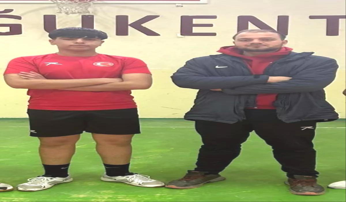 Emre Kara, U16 Hentbol Milli Takım Kampına Davet Edildi