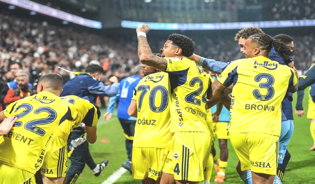 Fenerbahçe’nin UEFA listesinde değişiklik