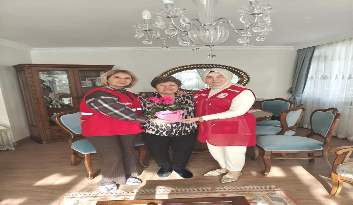 Kızılay’dan Emekli Öğretmene Ziyaret