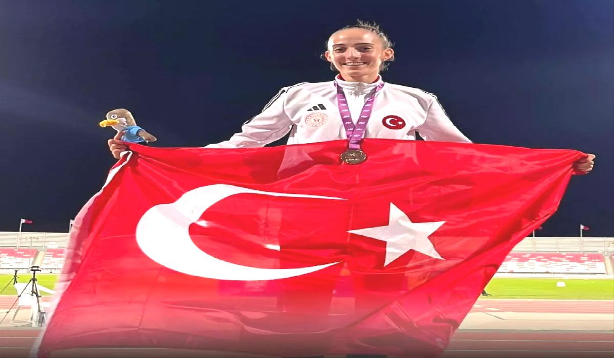 Eda Nur Tulum’a Kutlama