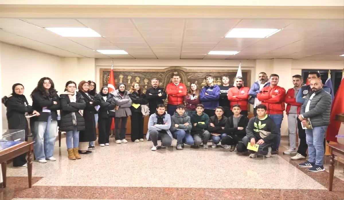 Gençlerden Teknoloji Hamlesine Destek