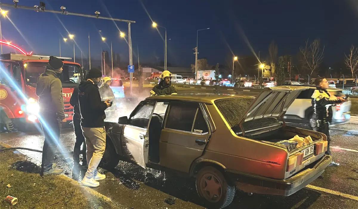 Kütahya’da Otomobil Yangını